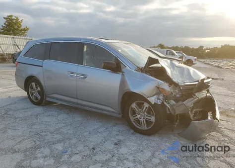 2011 Honda Odyssey Touring from USA, damaged, VIN 5FNRL5H99BB091126
